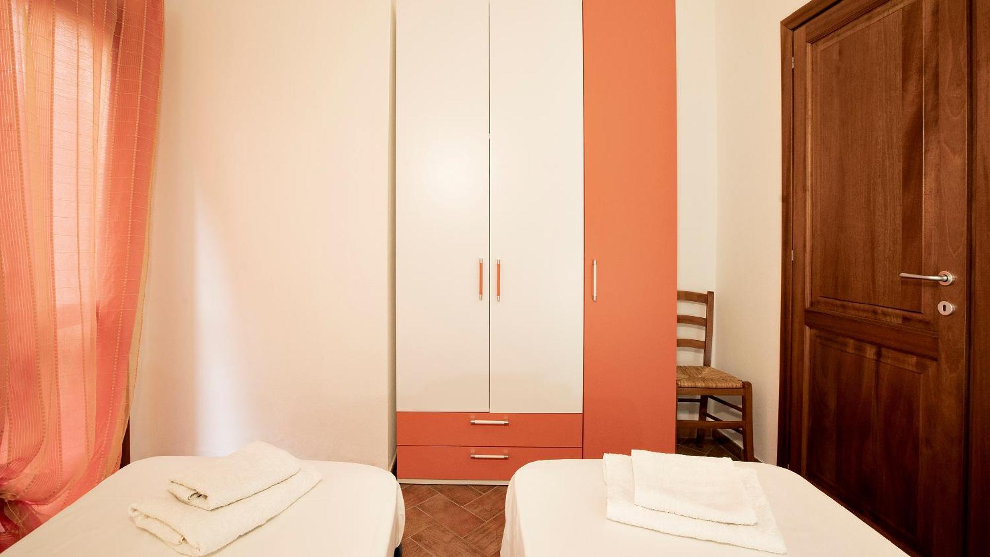 Li Chessi Arancio Apartment คอสตาพาราดีโซ ภายนอก รูปภาพ