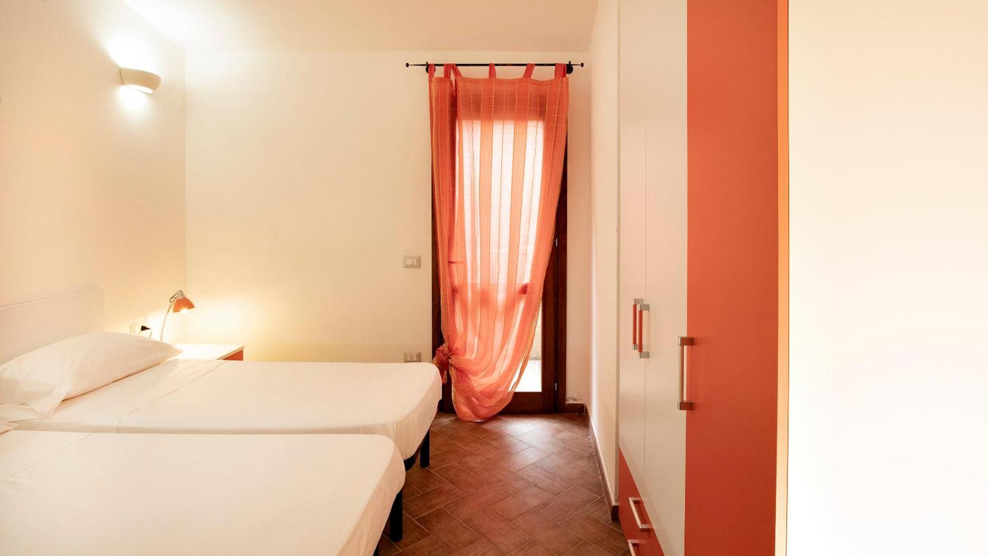 Li Chessi Arancio Apartment คอสตาพาราดีโซ ภายนอก รูปภาพ